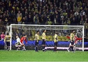 Fenerbahçe fırsat tepti