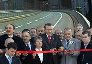 Müteahhitleri ikna etmek zor oldu