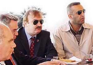 'En şık Muzaffer Tekin'di'
