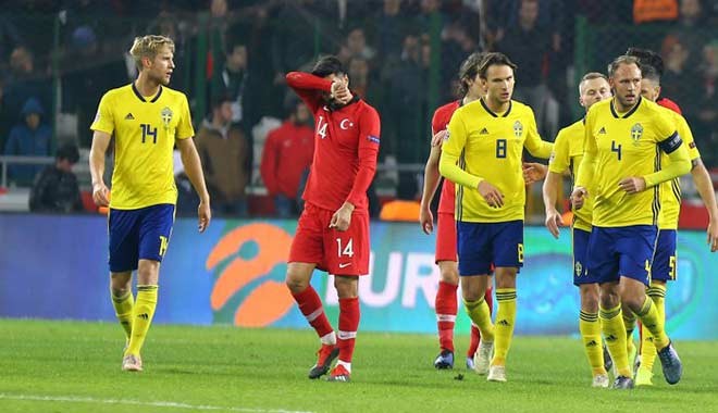 A Milli Futbol Takımı, İsveç'e yenildi, küme düştü