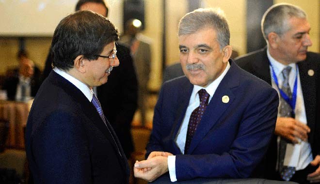 AKP'den Gül ve Davutoğlu'na olay "Darbe" soruları