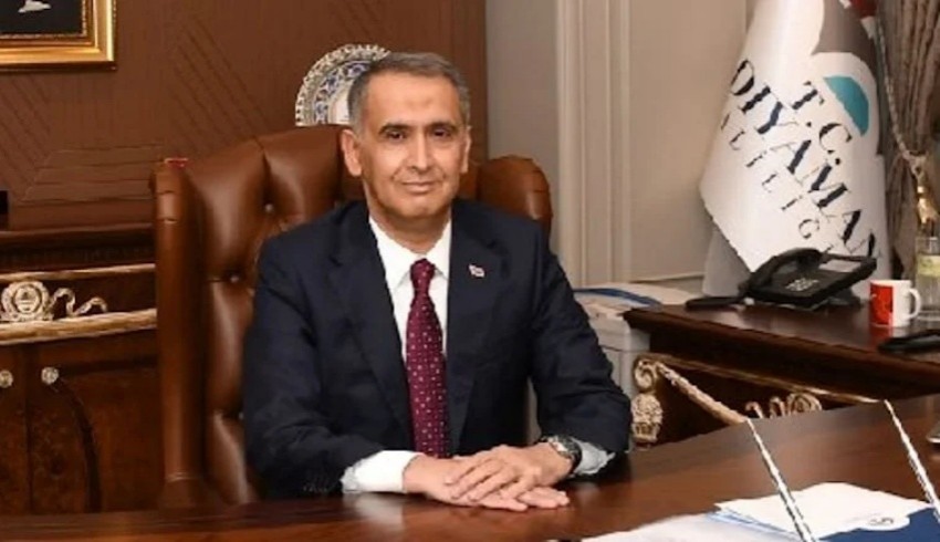 Adıyaman Valisi Mahmut Çuhadar istifa etti