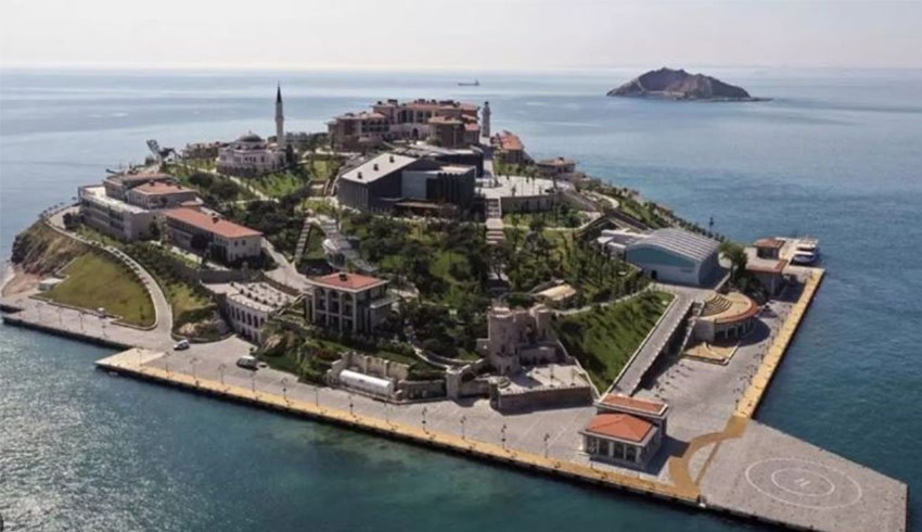 Albayrak Grubu’na ait Birun Ada firması, Yassıada’yı yıllığı 4.2 milyon lira olmak üzere 20 yıllığına kiraladı