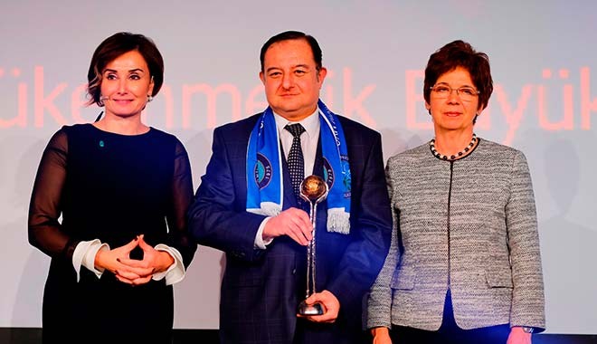 Asım Kocabıyık Meslek Yüksekokulu'na büyük ödül