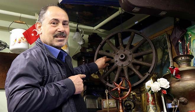 Atatürk’ün otomobilinin jantına kaç Lira istiyor?