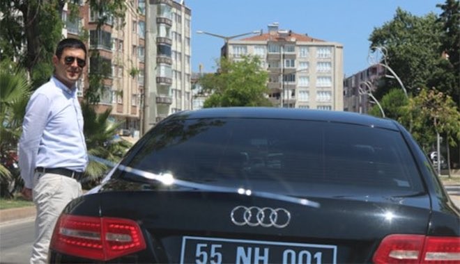 Bafra Belediyesin'de 'Arabanın kapısını açmadı diye kovuldu' iddiası