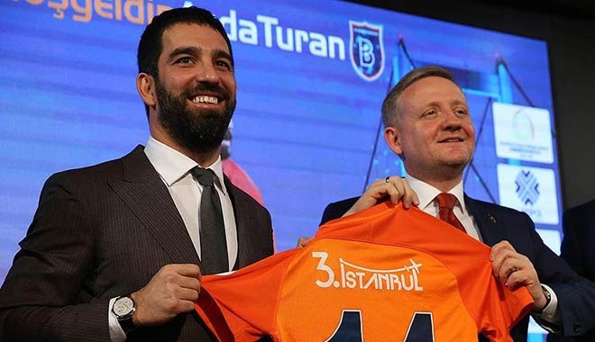 Arda Turan ve Okan Buruk'a yönelik FETÖ soruşturmasında takipsizlik kararı