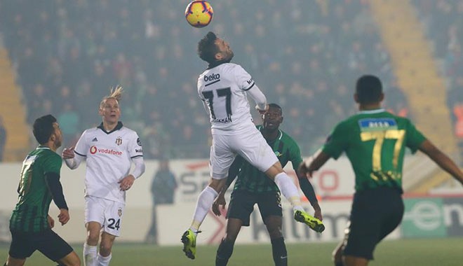Beşiktaş, Akhisar'da hükmen galip