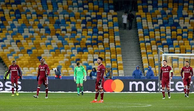 Hakem rezaleti: Beşiktaş en ağır yenilgiyi aldı: 6-0