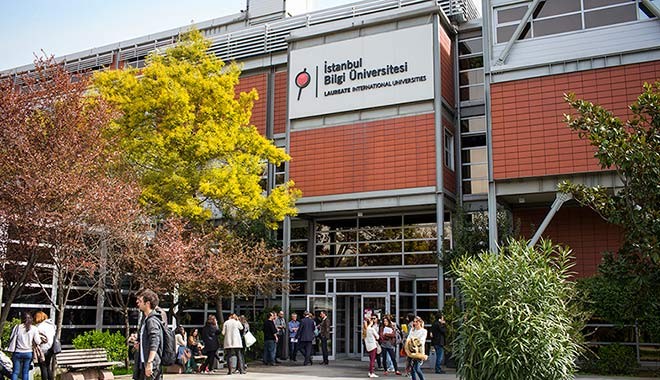 Bilgi Üniversitesi'ni hangi holding aldı?