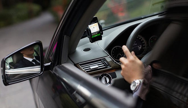 Uber, taksi krizini başlattı: Taksi fiyatları dörtte bire düştü