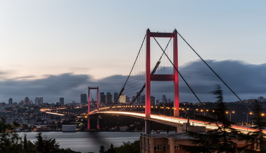 Boğazlardan zamlı geçiş başlıyor