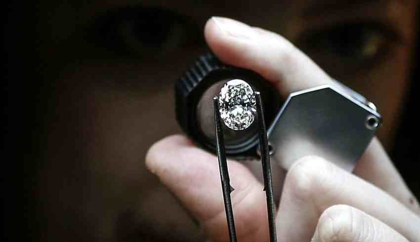 Bunun adı piyasa dolandırıcılığı: Hileli Hint pırlantaları Türkiye pazarına da girdi!