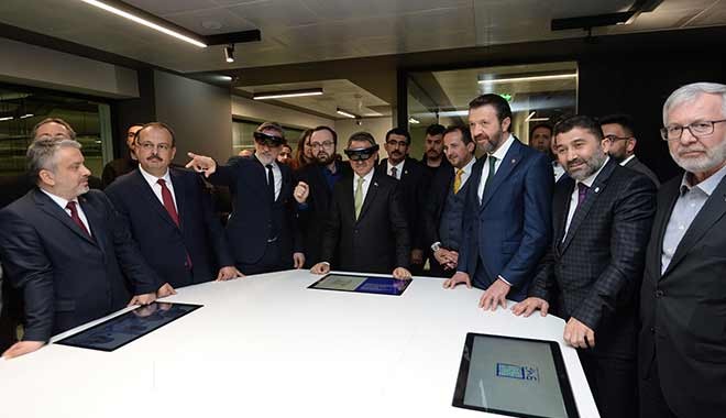 Bursa'da Model Fabrika açıldı