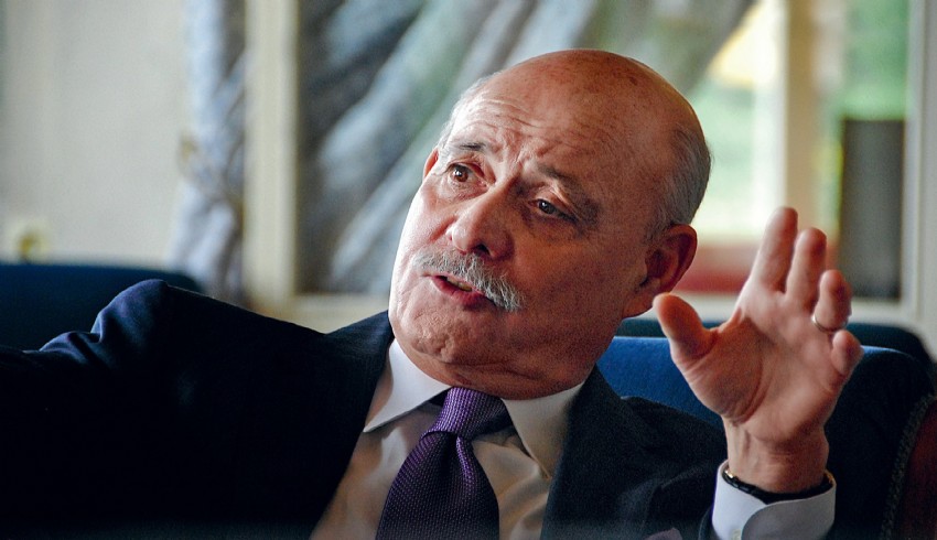 CHP’de ABD’li danışman da görevden alındı
