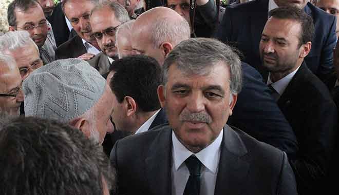 Cenazede Abdullah Gül'e şok tepki