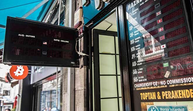 Döviz fırlayınca Tahtakale’de döviz büroları işlem yapmadı