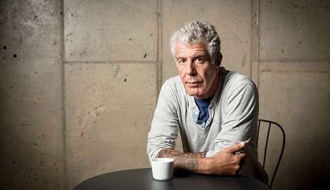 Dünyaca ünlü televizyon sunucusu Anthony Bourdain intihar etti!