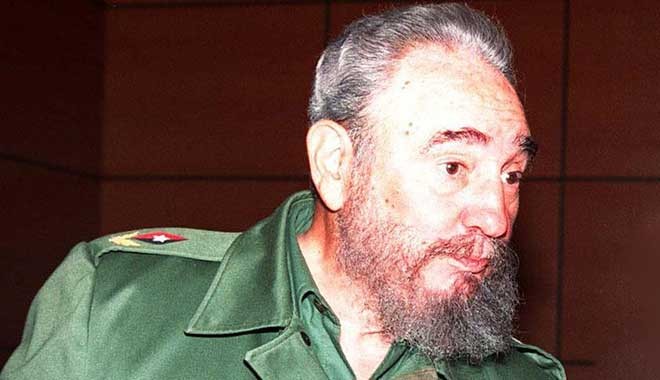Efsane devrimci lider Castro yaşamını yitirdi