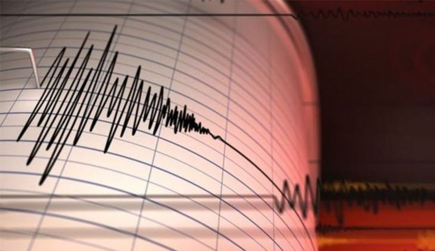 Ege'de korkutan deprem