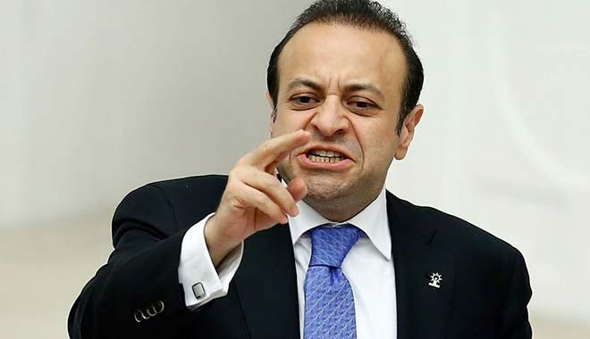 Egemen Bağış, makara yaptığı gazeteciyi FETÖ’cü ilan etti