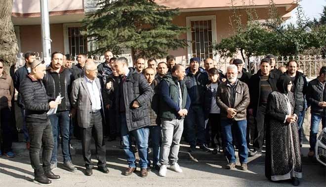 Elektromed, Termikel ve Kanal A işçileri patronun kapısına dayandı