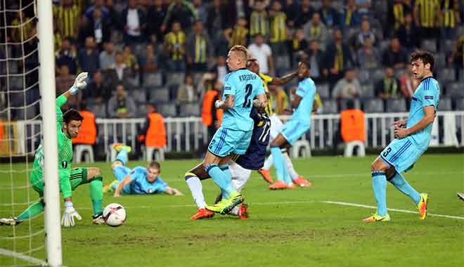 Emenike'nin neden kadro dışı bırakıldığı belli oldu