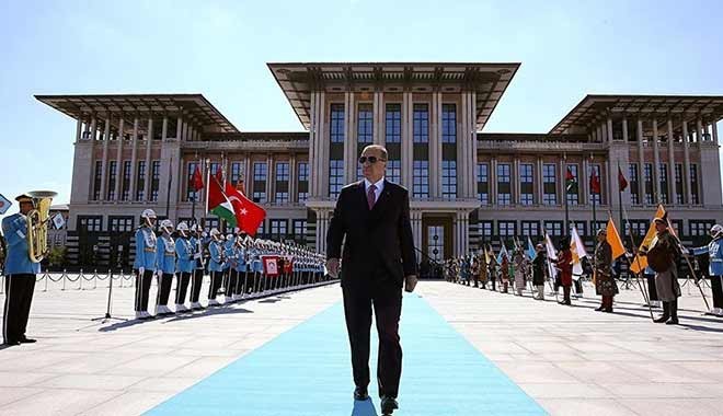 16 bakanlık, 9 kurul ve 5 ofis olacak, Maliye ile Hazine birleşecek