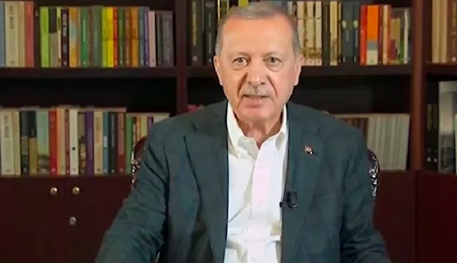 Erdoğan'dan 'sosyal medyaya düzenleme' açıklaması: Ahlaki zemine taşıyacağız