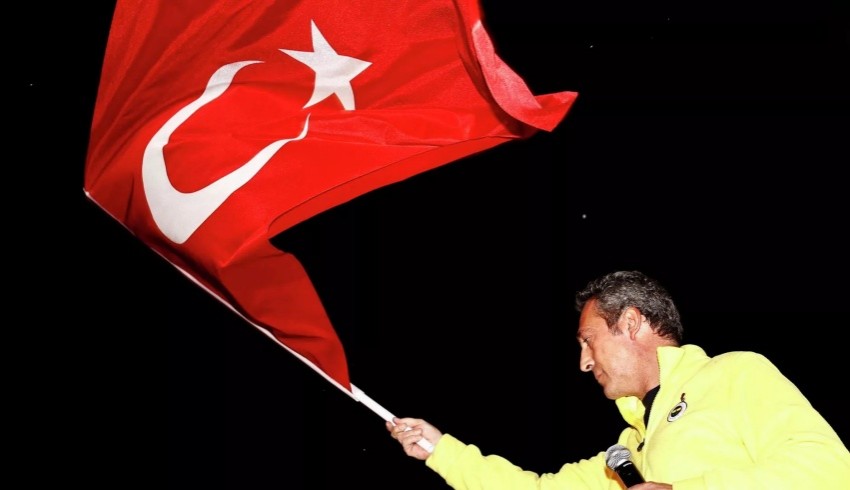 Fenerbahçe Başkanı Ali Koç: Yaşasın laik Türkiye Cumhuriyeti