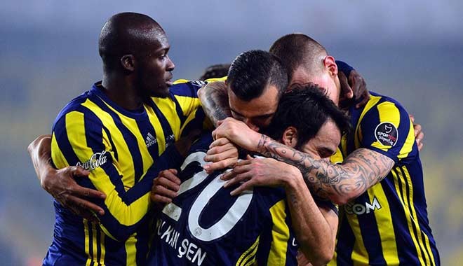 Fenerli futbolcuya büyük şok! 10 milyon lira dolandırıldı..
