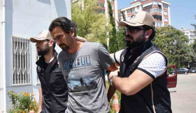 Firari yarbay tanınmamak için sakal bırakmıştı! Nasıl yakalandı?