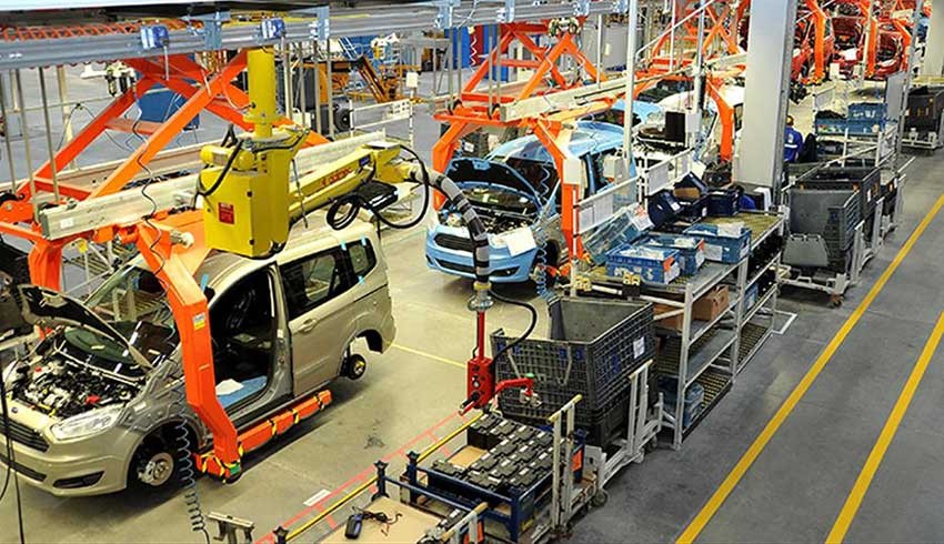 Özpeynirci: Otomotiv fabrikalarında, doğalgaz kaynaklı elektrik kesintileri nedeniyle üretim duracak