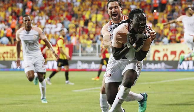 Galatasaray 21.nci şampiyonluğunu ilan etti