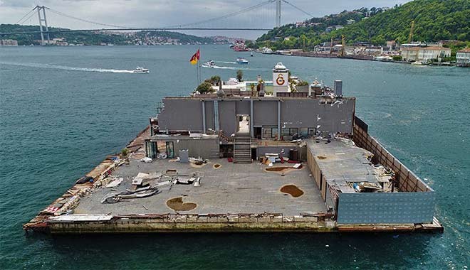 Galatasaray Adası'nı Özbek mi yıktırdı?