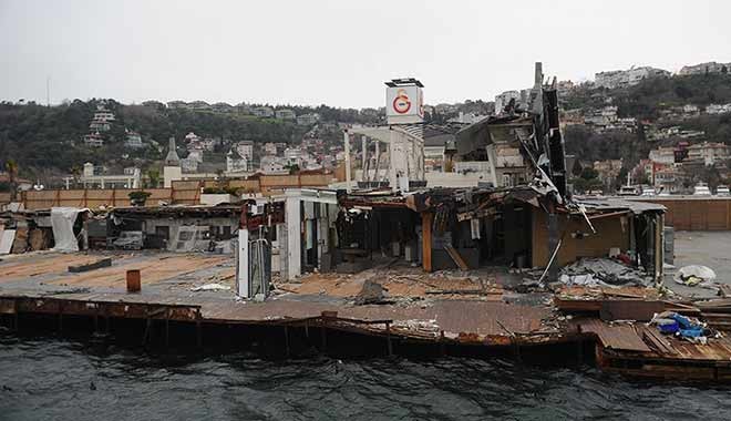 Galatasaray Adası, tam bir ‘çöp ada’ya dönüştü...
