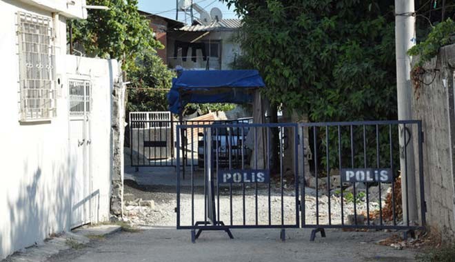 Gizemli kazıyla ilgili ev sahibi konuştu: Baskın gibi geldiler