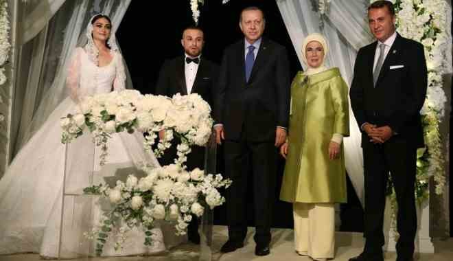 Gökhan Töre evlendi: Erdoğan 4 çocuk istedi
