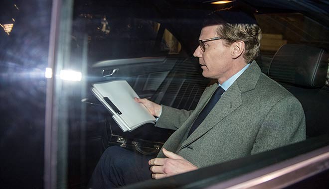 Veri skandalının ardından Cambridge Analytica CEO'su istifa etti
