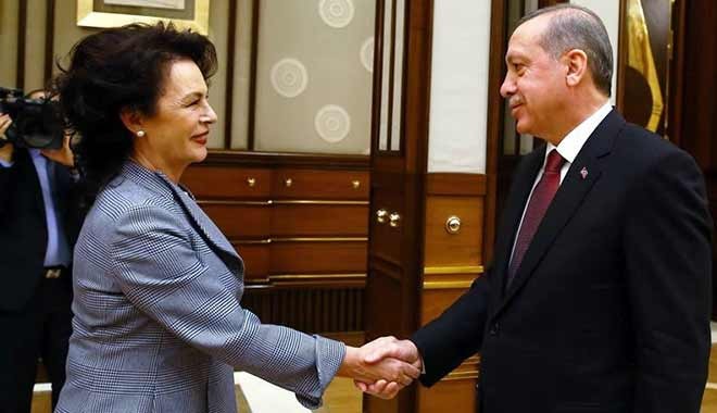 Hülya Koçyiğit’in damadına verilen Konyaaltı Plajının açılışı Erdoğan’dan