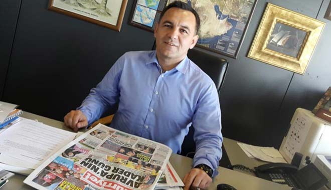 Hürriyet'te bomba değişiklik! Deniz Zeyrek'in yerine kim geldi?