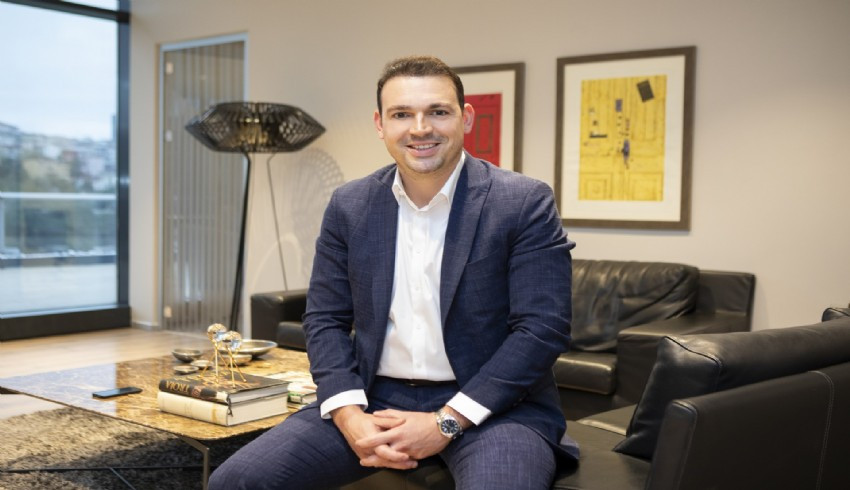 İlk yarıyı hedefin üzerinde kapatan Derimod’da ciro 4 milyar TL’ye koşuyor