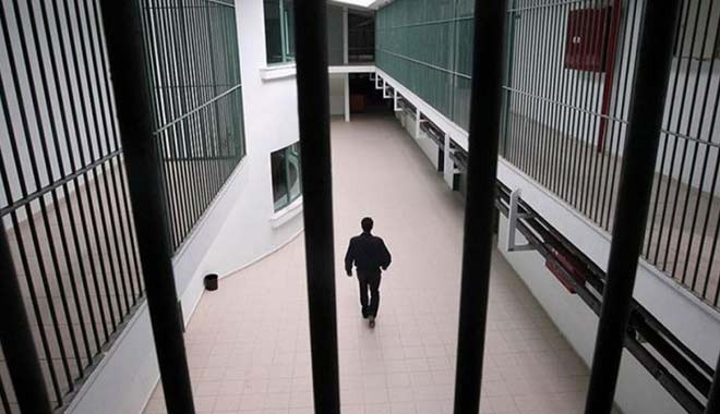 İnfaz paketi genişliyor: “Cumhurbaşkanına hakaret" ve "üye olmamakla birlikte terör örgütüne yardım” da dahil edilebilir