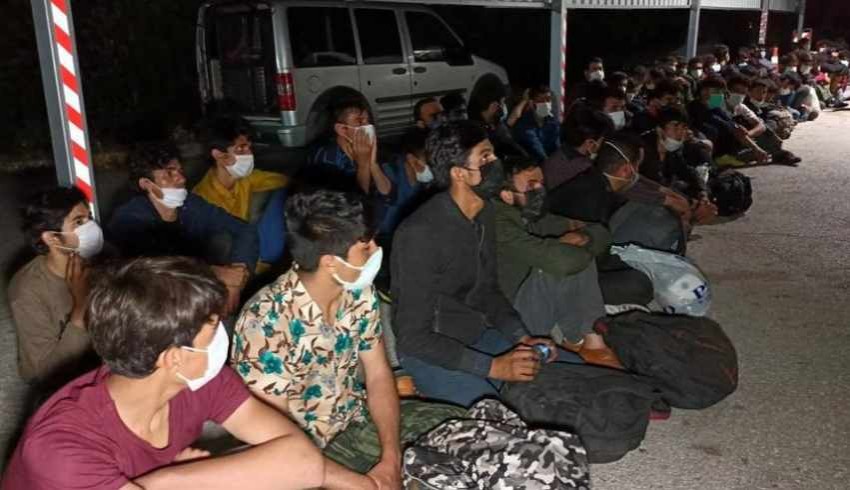 İngiltere açıkladı: Türkiye'de Afganlılar için mülteci merkezi kurulacak