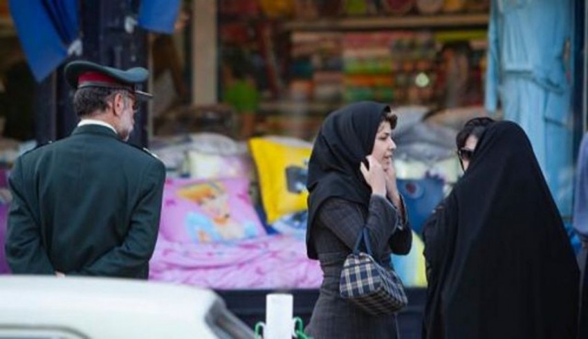 İran’da 'ahlak polisi'nin gözaltı yetkisi kaldırıldı