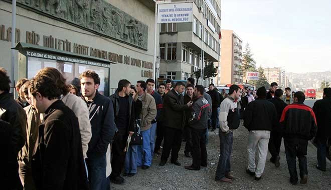 İŞKUR: Kayıtlı işsiz sayısı 4 milyon 417 bin 814