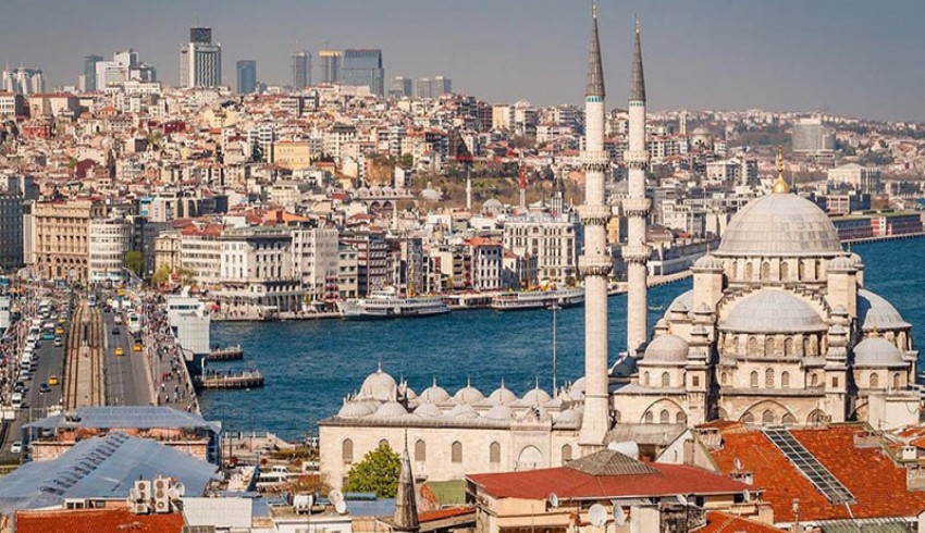 İstanbul'a şubatta gelen turist sayısı 2022'nin aynı ayına göre yüzde 13 arttı