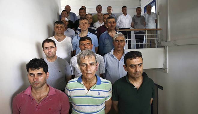 Akın Öztürk 4 kez emekli maaşı talep etti