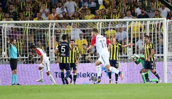 Kadıköy'de facia: Fenerbahçe, Avrupa'ya erken veda etti