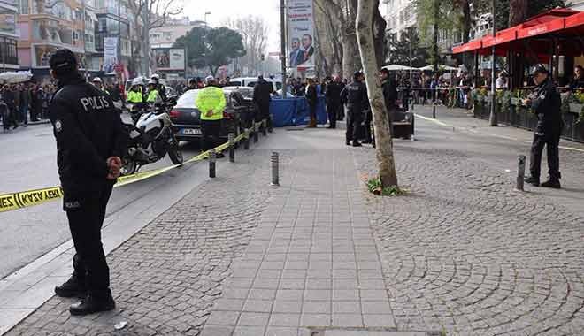 Kadıköy'de kanlı infaz! Firari olarak aranıyordu